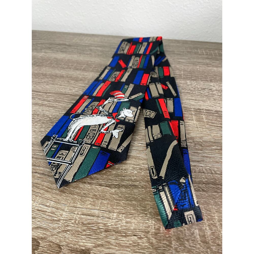 Dr. Seuss Vintage Library Bookshelf Tie Necktie‎ Cat in the Hat Novelty Menswear - Picture 8 of 11